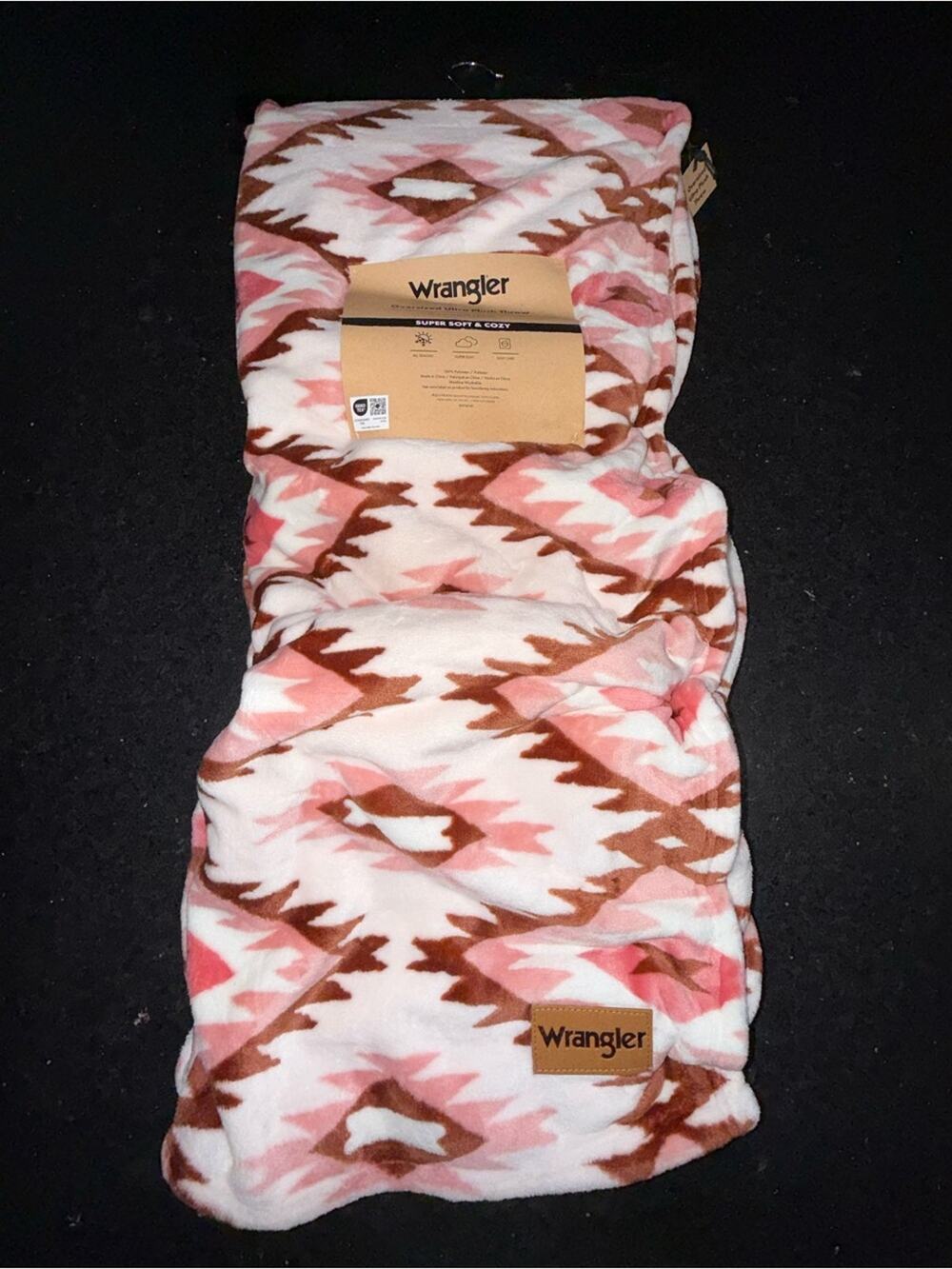 NEW Wrangler OVERSIZED 60x70” ULTRA PLUSH PINK BROWN SOUTHWESTERN AZTEC THROW